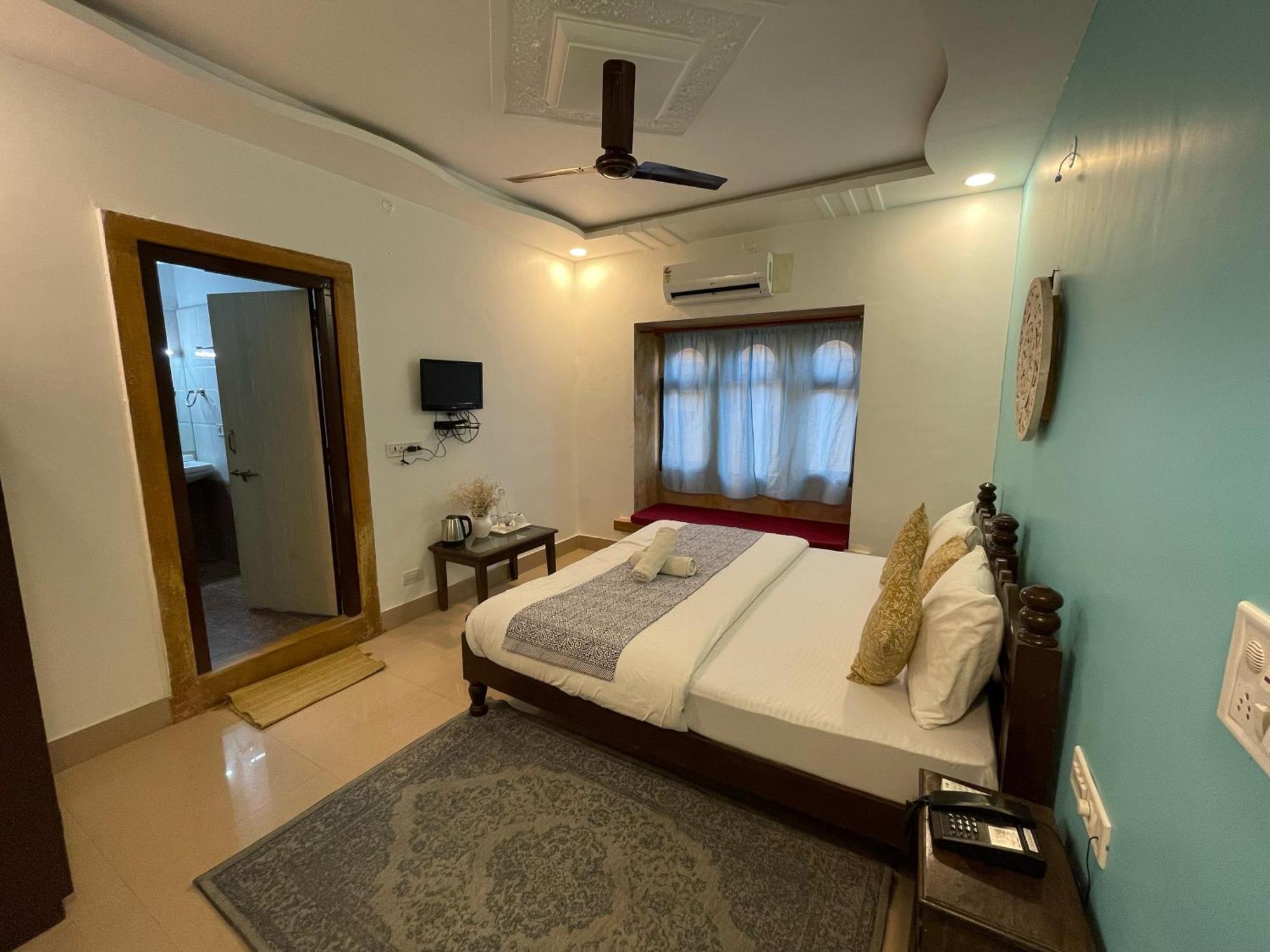 ג'איסלמר Hotel Meerana מראה חיצוני תמונה
