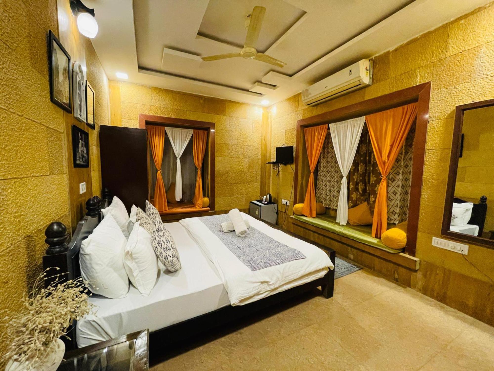 ג'איסלמר Hotel Meerana מראה חיצוני תמונה